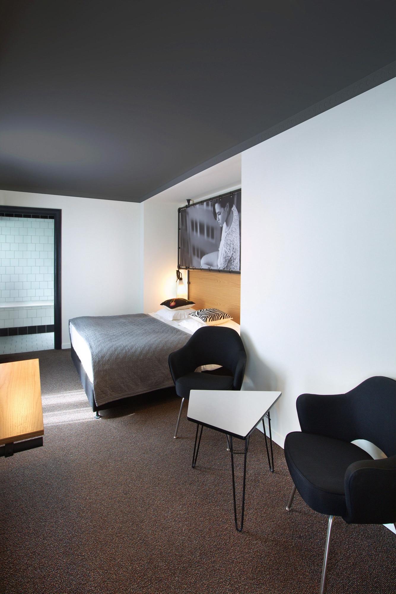 ซูม โฮเต็ล Hotel บรัสเซลส์ ภายนอก รูปภาพ